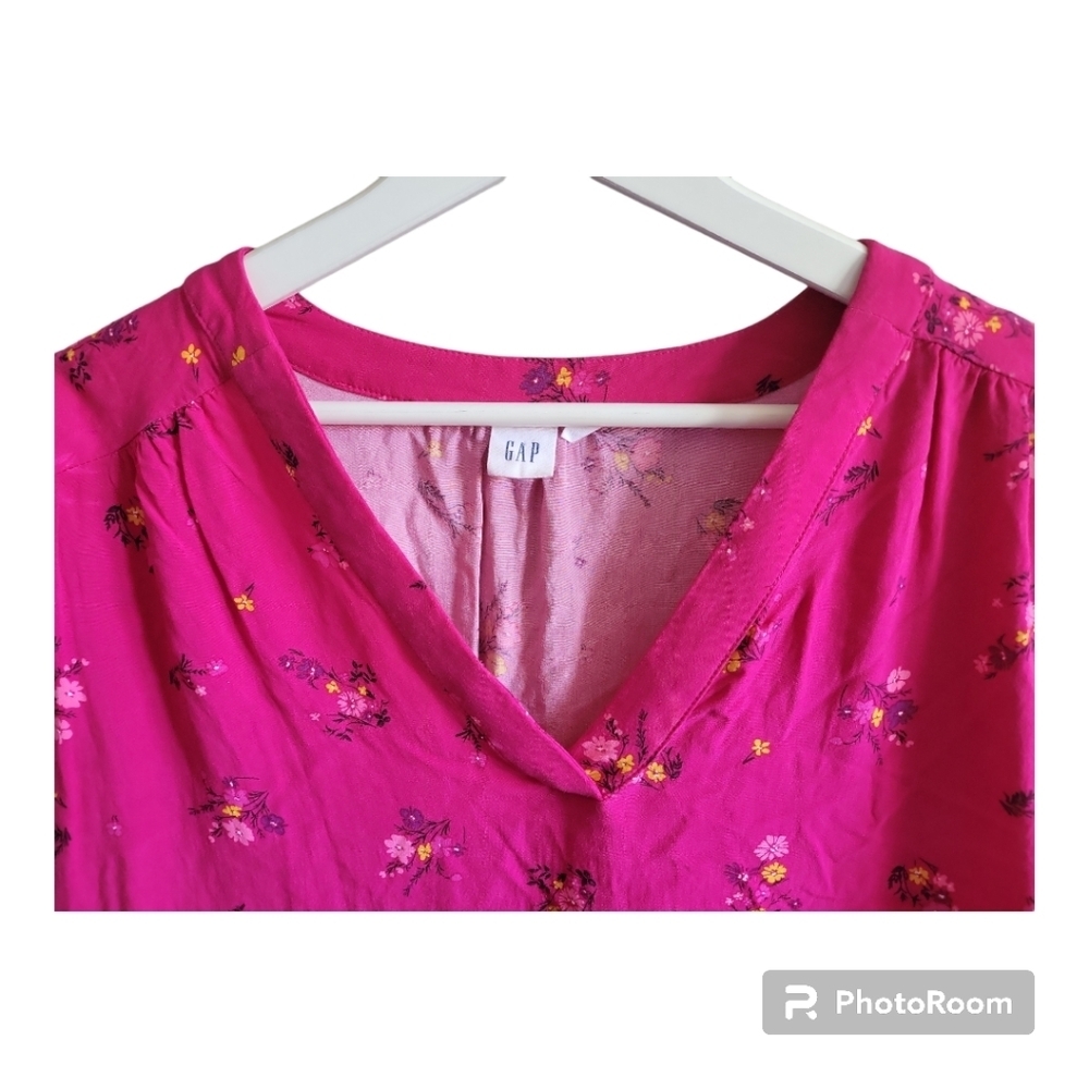 GAP Fusia Floral Pattern Blouse - Picture 5 of 9